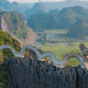 Sapa to Ninh Binh by private car- Sapa Private Car Travel