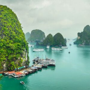 Private car Sapa to Cat Ba Island - Sapa Private Car