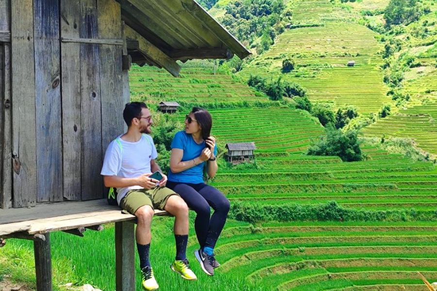 Sapa To Mu Cang Chai Luxury Car - Sapa Private Car