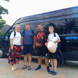 Sapa To Ta Xua Luxury Car - Sapa Private Car