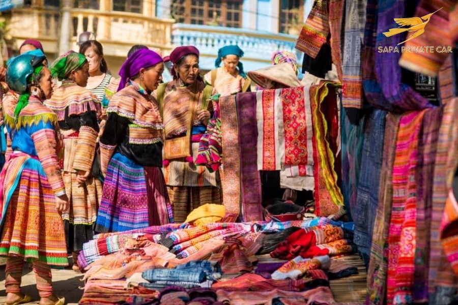 Sapa To Bac Ha Market Car Transfer - Sapa Private Car