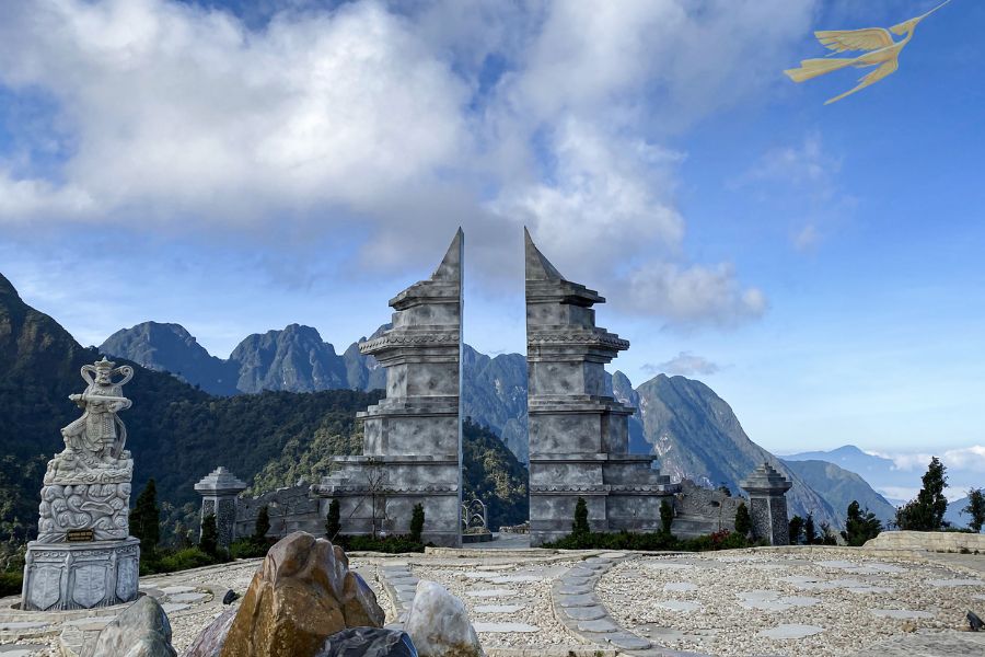 O Quy Ho Heaven Gate