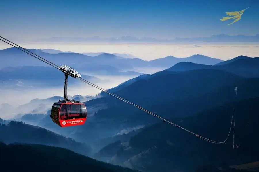 Cable car ride to Fansipan Peak